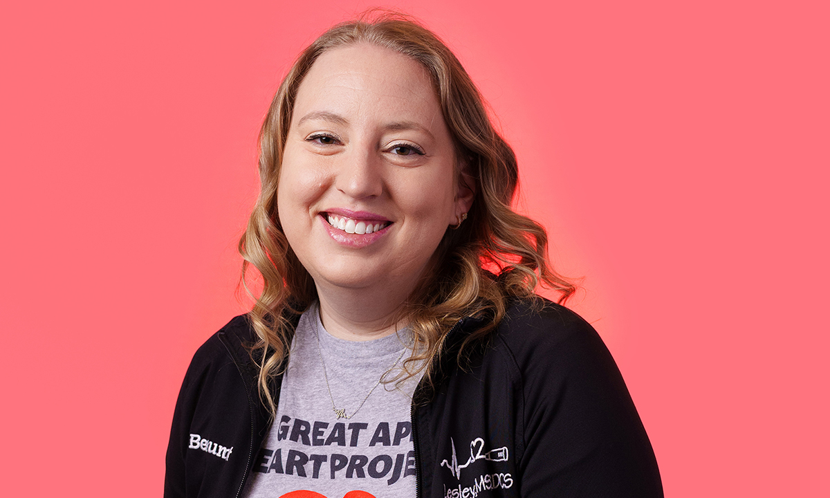 Lesley Sleeman’s headshot photo