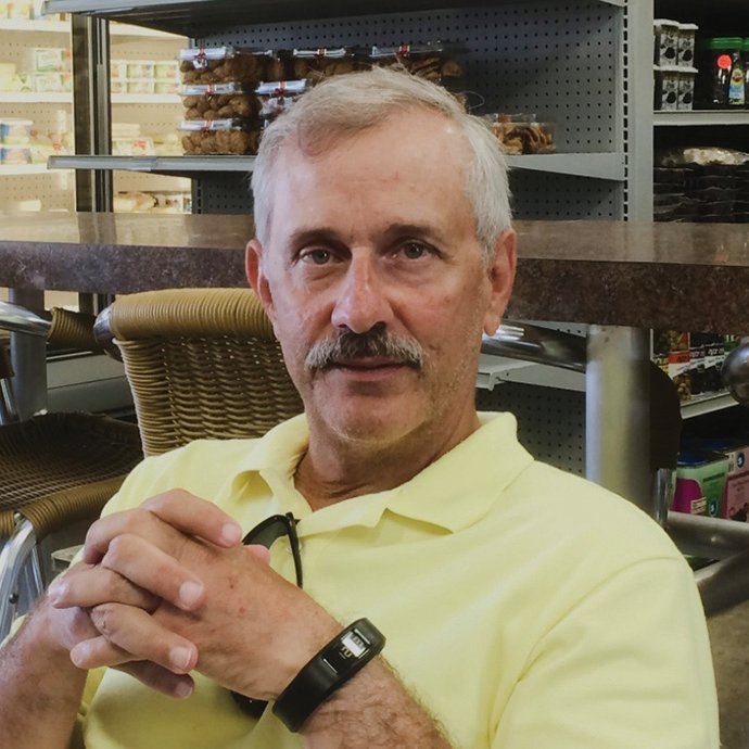 headshot of John Giganti