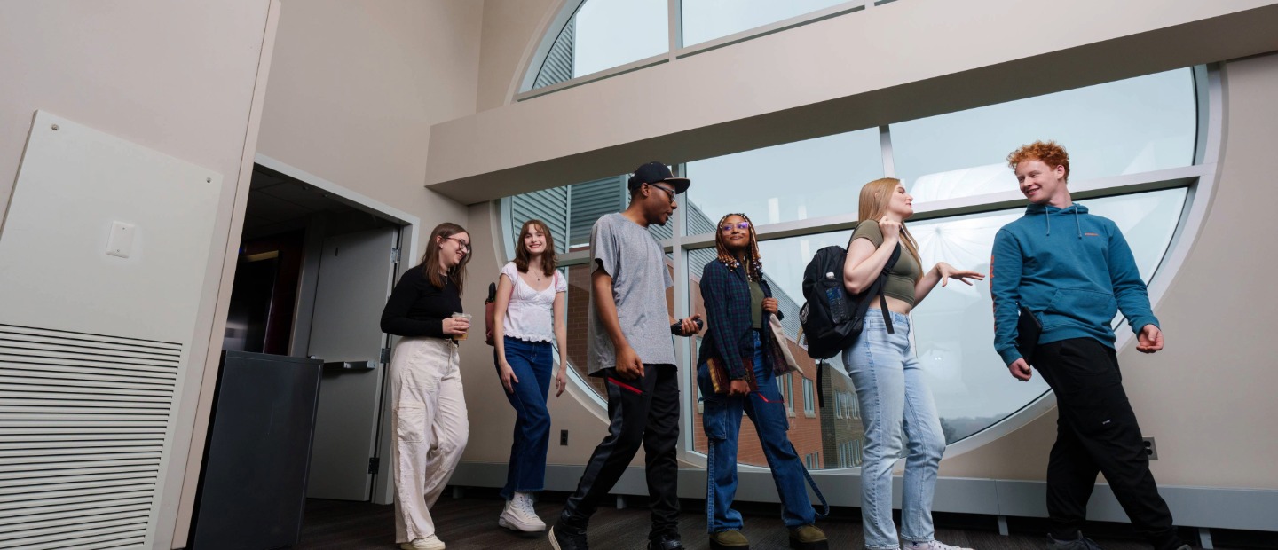 A group of prospective students visiting Oakland University